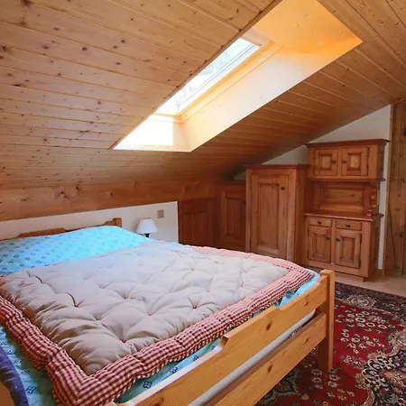 Les Favrod Apartament